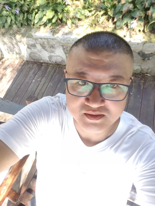 羊十八的第一张照片--长春男同性恋服务网